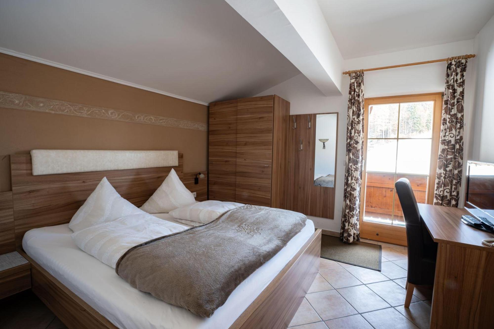 Pension Edelweiss Breitenbach am Inn Luaran gambar