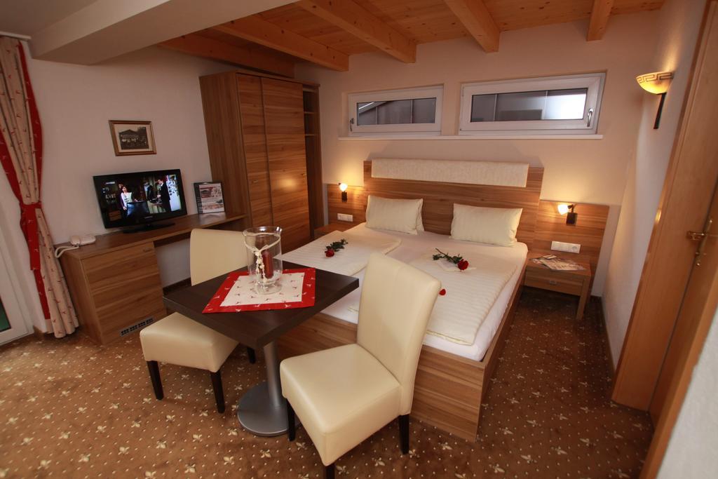 Pension Edelweiss Breitenbach am Inn Bilik gambar